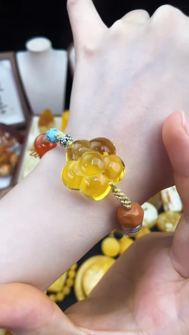 琥珀未镶嵌珠宝奇石柒月
