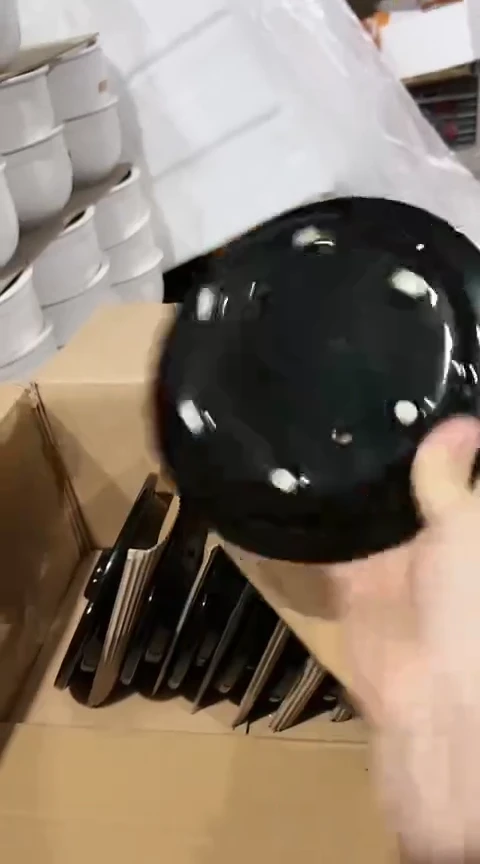 瑕疵17黑色盖子一个