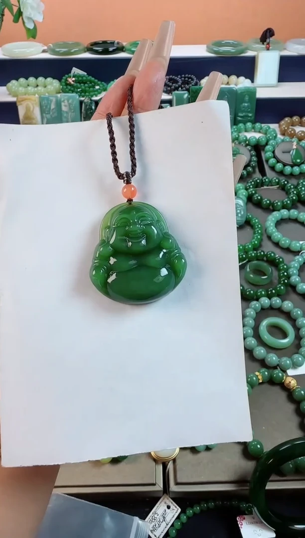 和田玉未镶嵌颈饰菠菜绿佛公吊坠