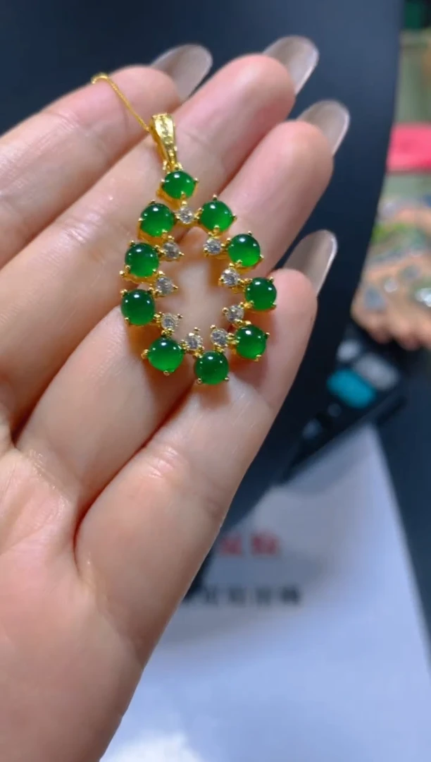 颈饰未镶嵌翡翠多样性发一
