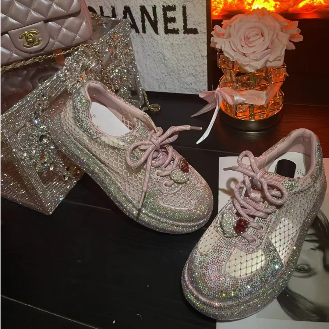 泰古珂儿2025年夏季+5CM新品休闲百搭奢潮满钻网纱运动鞋德训鞋