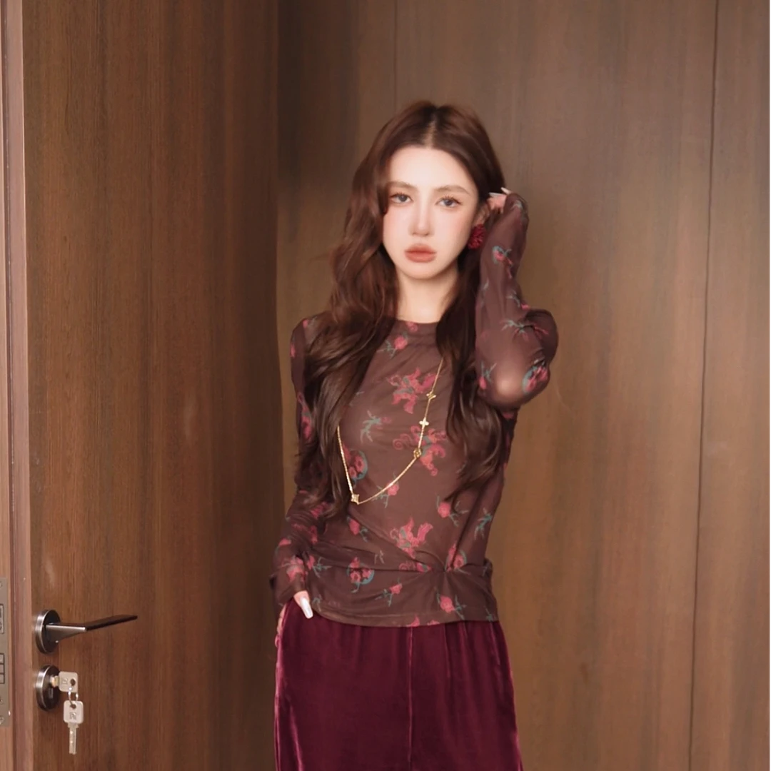 G. yantong/郭彦彤定制印花圆领长袖上衣T恤女早秋款显瘦DD1205