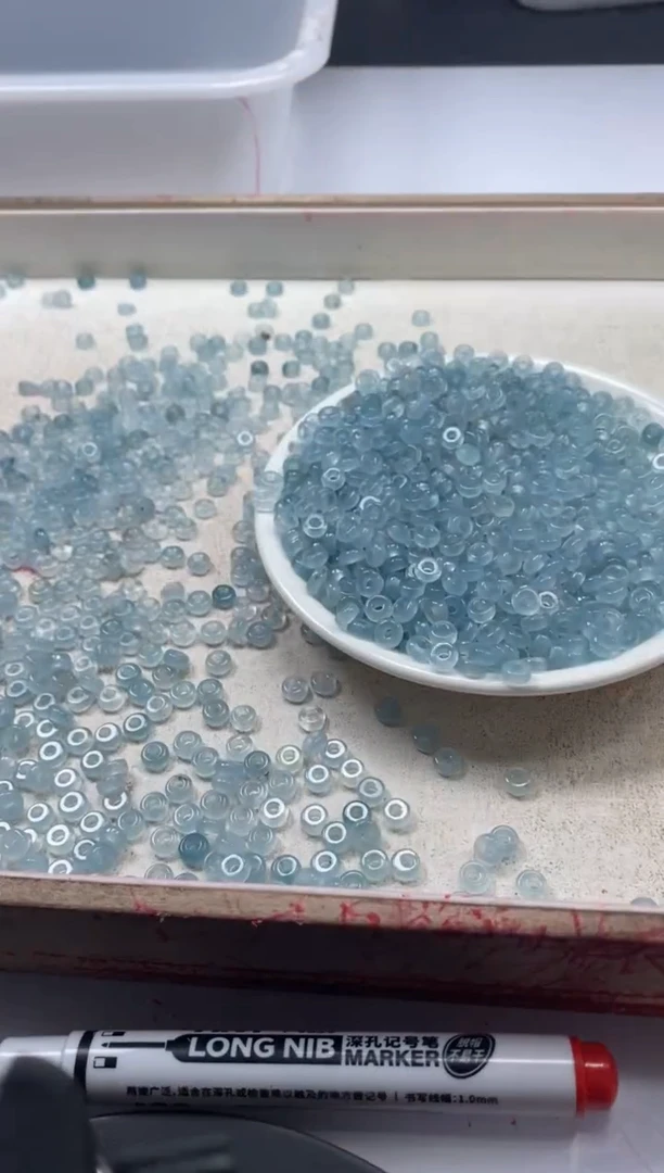 【闪购商品】玛瑙/玉髓颈饰未镶嵌w1478冰川蓝玛瑙大孔6*3mm*50