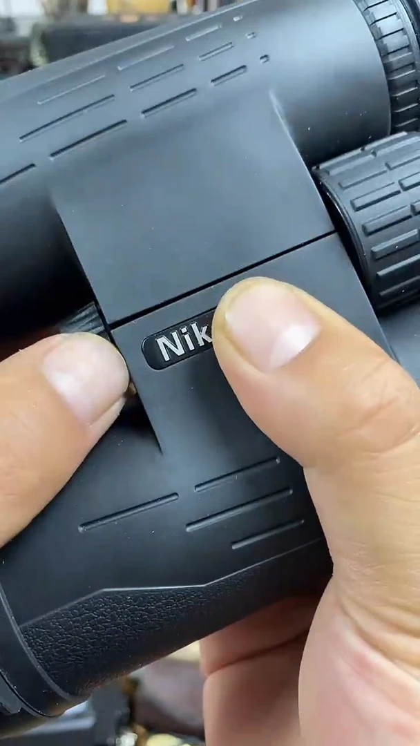 瓷片闪购商品，如图所示