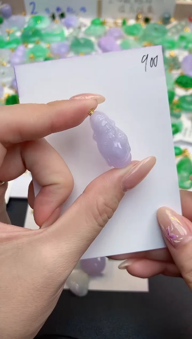 颈饰18K金镶嵌翡翠天然缅甸A货翡翠