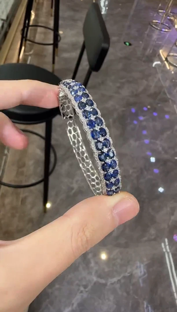 手镯蓝宝石银S925镶嵌高级款皇家蓝