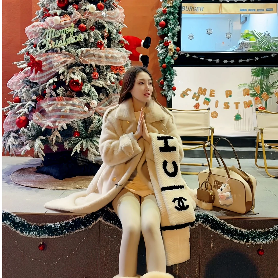 “芒果布丁”网红时尚加厚毛毛呢毛衣皮毛一体外套冬季双排扣ins