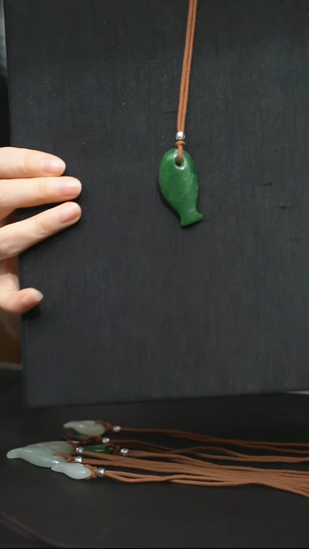 颈饰未镶嵌和田玉颈饰 未镶嵌 和田玉