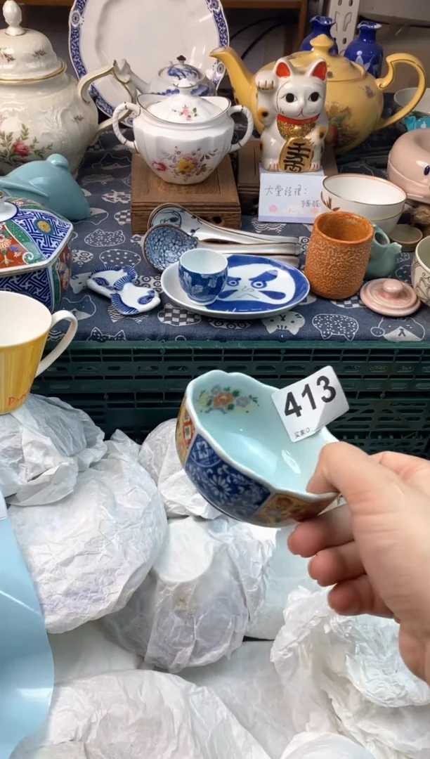 瓷片清*鱼1111111111111111