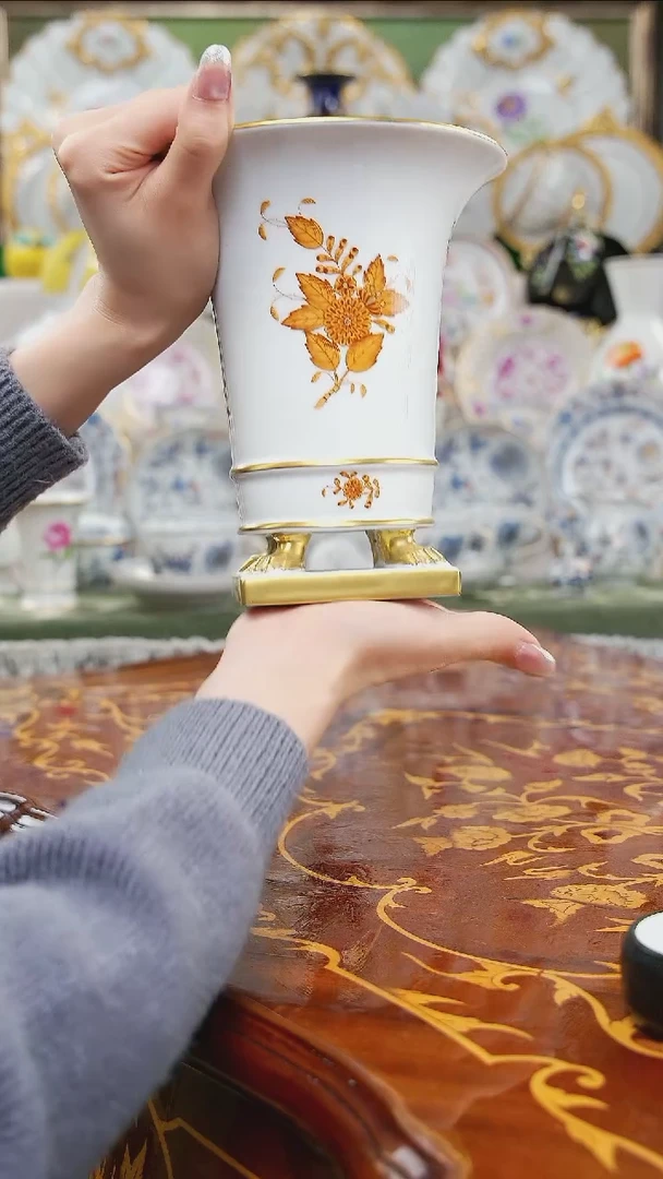 骨瓷婷婷中古瓷器如图所示80