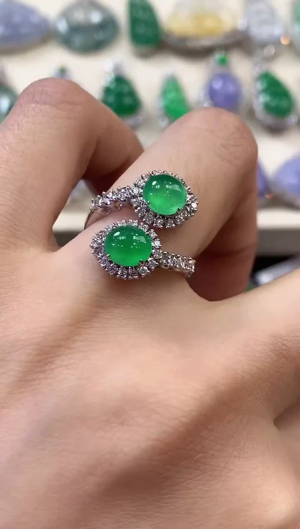 【闪购商品】翡翠戒指18K金镶嵌B183