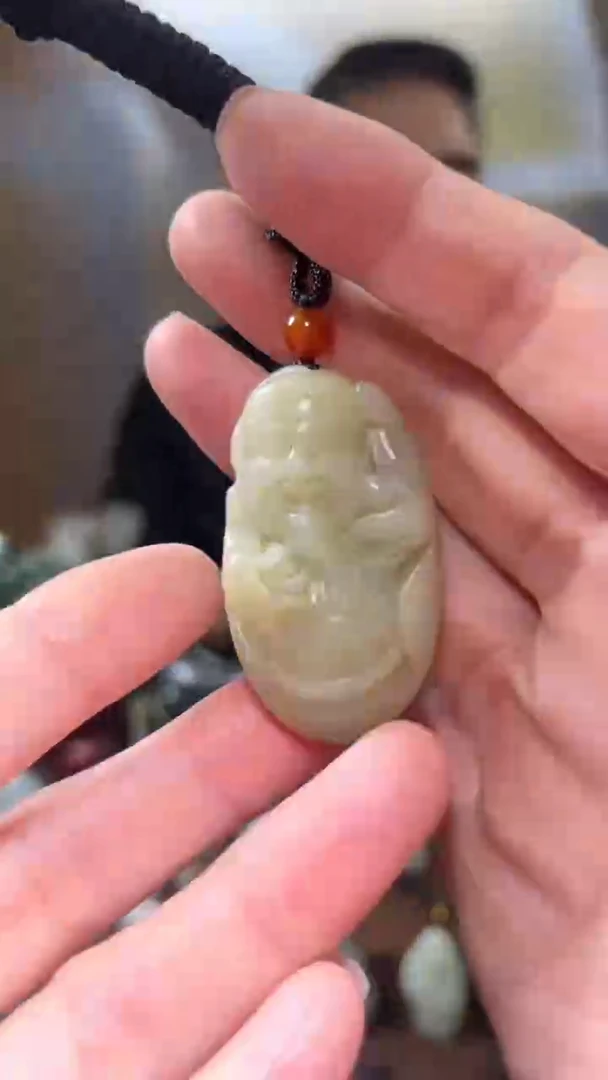 颈饰未镶嵌和田玉·