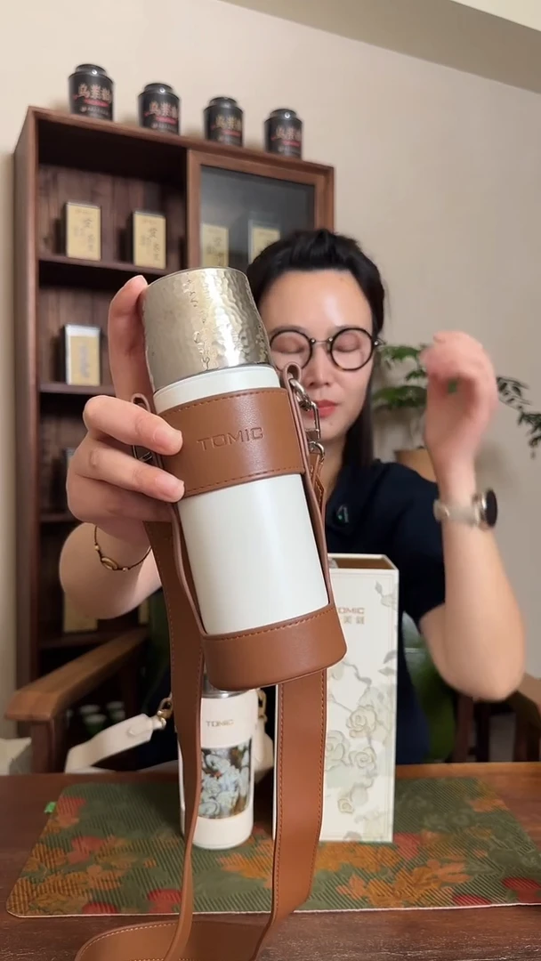 420ml陶瓷内胆锤纹焖茶杯+半包杯套