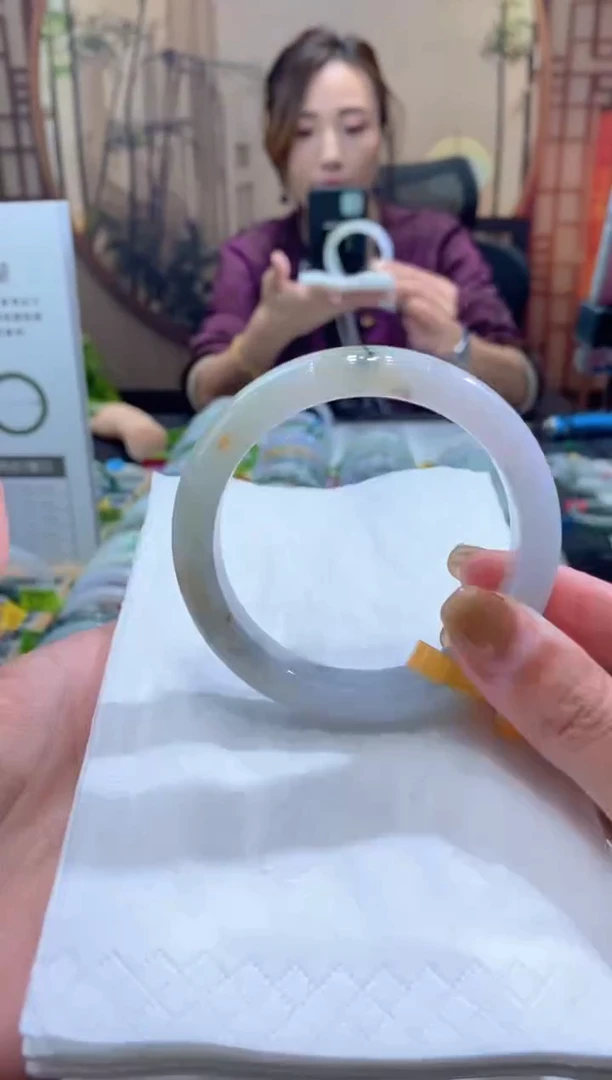 未镶嵌手镯翡翠000079425