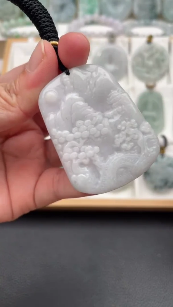 颈饰未镶嵌翡翠天然缅甸翡翠A货5