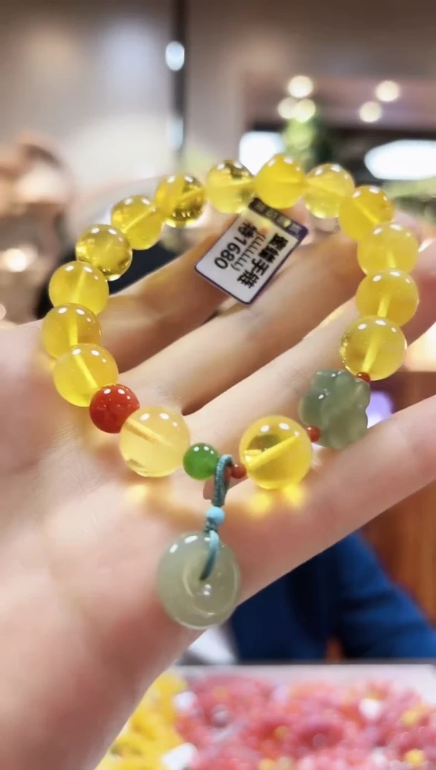 蜜蜡颈饰未镶嵌手链