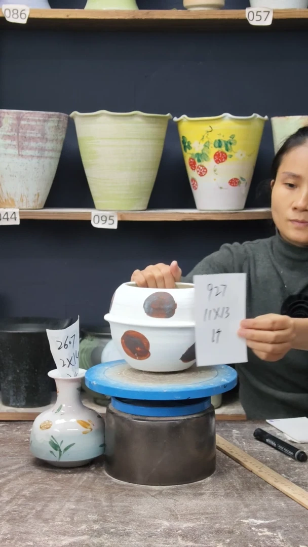 江西景德镇花盆微瑕927