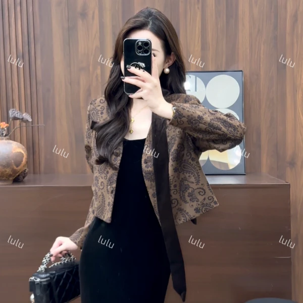 璐璐定制--2025秋季新款时尚百搭豹纹高级感复古长袖西装外套