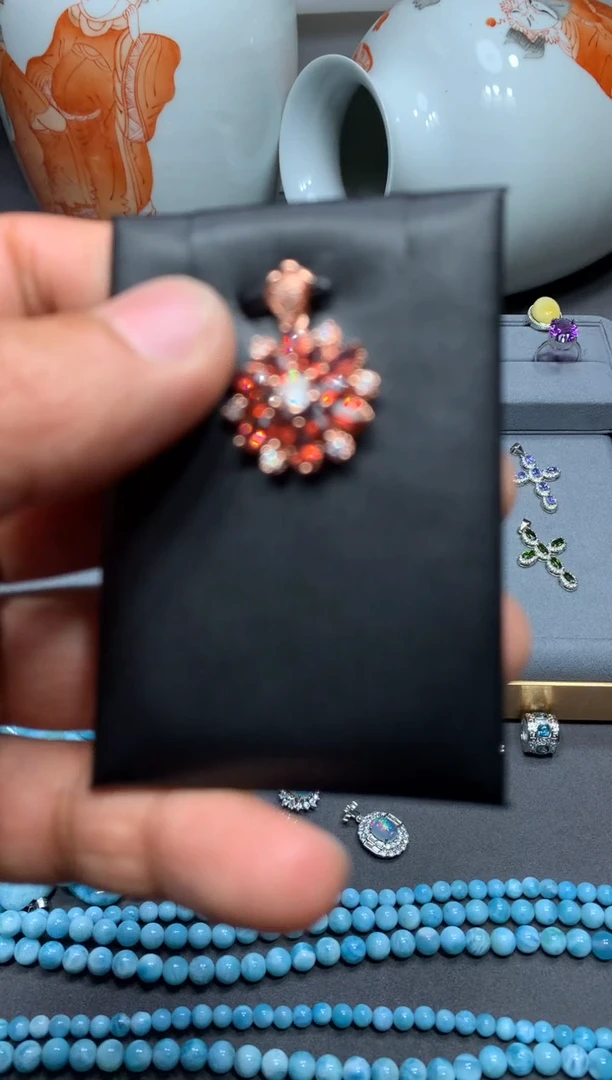 【闪购商品】石榴石颈饰未镶嵌W70（随机性发货只发一单）