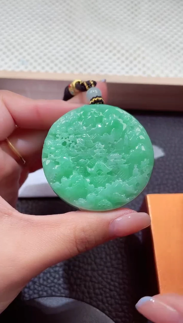 颈饰未镶嵌翡翠5151