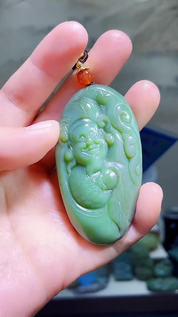 颈饰未镶嵌和田玉1