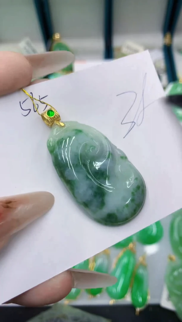 颈饰未镶嵌翡翠11111