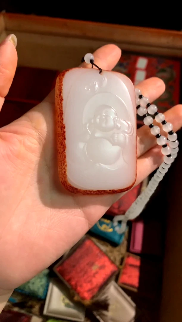 颈饰未镶嵌和田玉（子料）润玉潭精品专属摆件