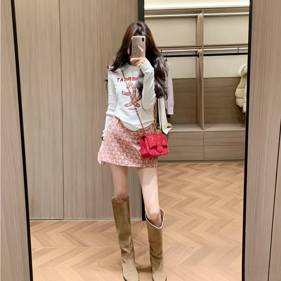 2026秋冬新款韩系小香风套装韩系减龄T恤半身裙独特漂亮一整套