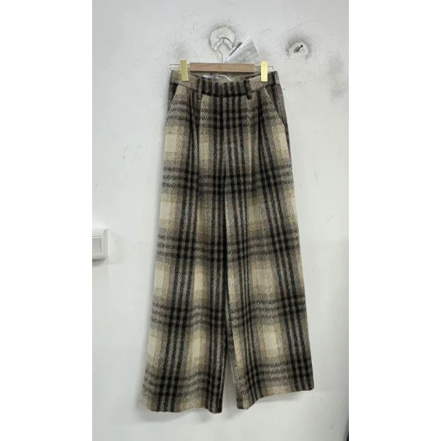 王少女【清清】咖色格纹直筒休闲裤 K27654S44