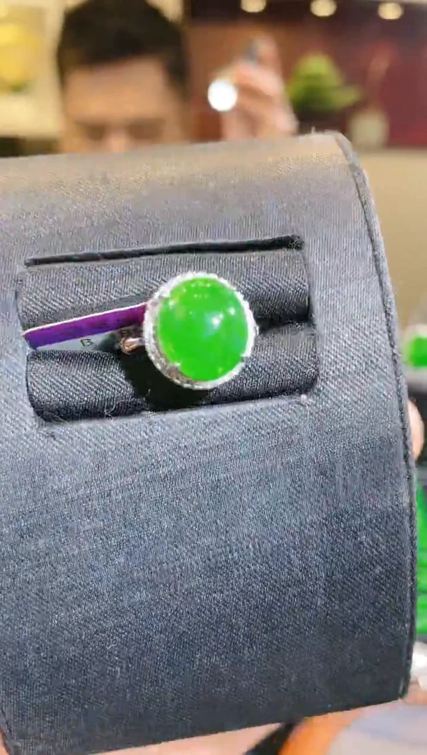 翡翠未镶嵌颈饰A2天然A货翡翠戒指