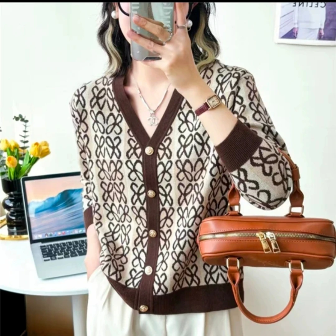 075【四叶草V领开衫百搭洋气】高级气质女针织衫秋冬上衣