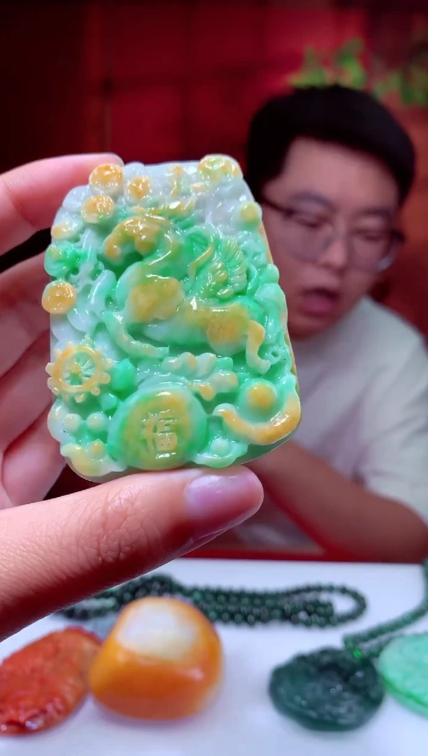 未镶嵌定制翡翠天然翡翠（拍一发一）