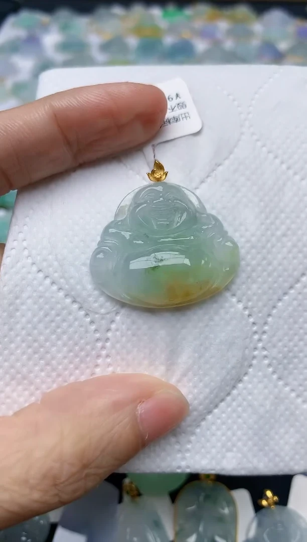 翡翠18K金镶嵌颈饰天然缅甸A货翡翠