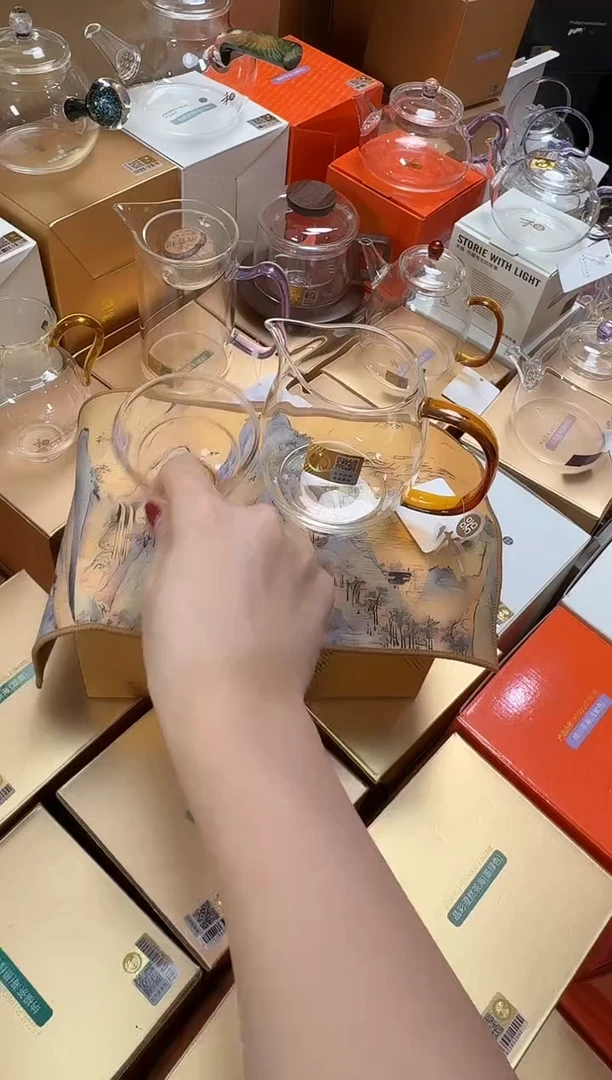 @@禾器晶彩澄然琥珀+福禄杯琥珀+茶巾千里江山