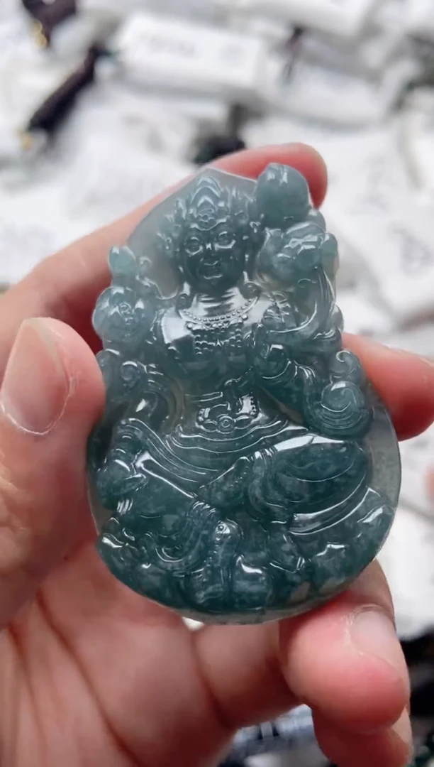 翡翠未镶嵌颈饰88888888888
