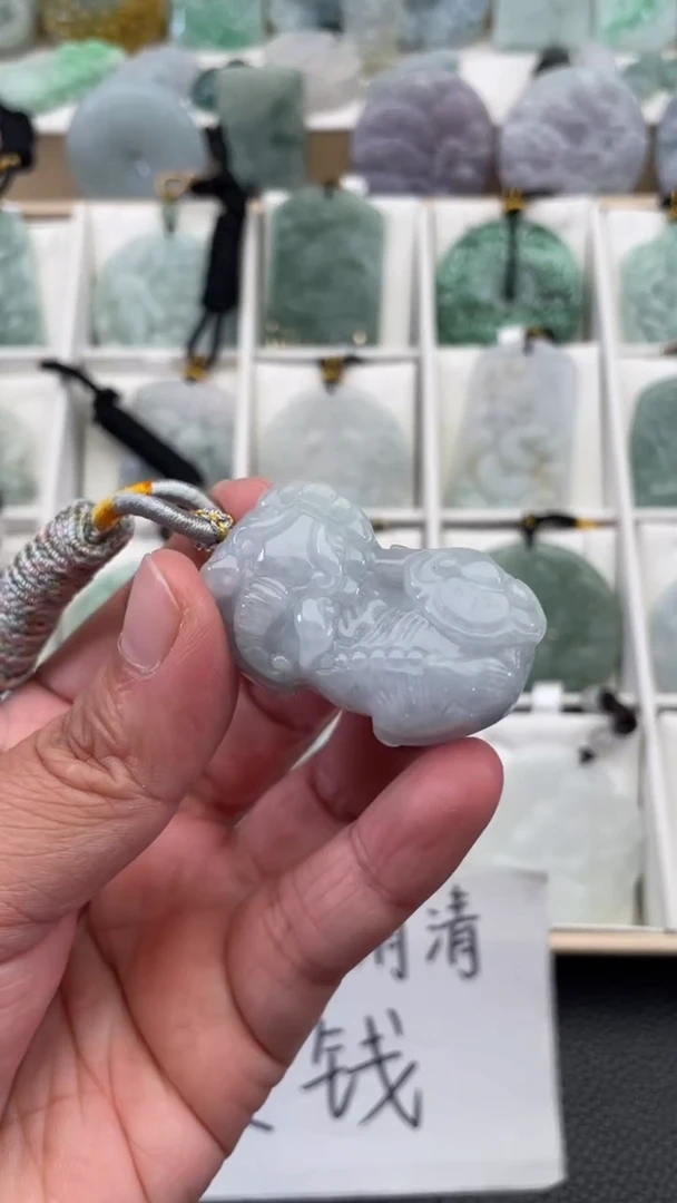 颈饰未镶嵌翡翠天然缅甸翡翠A货344