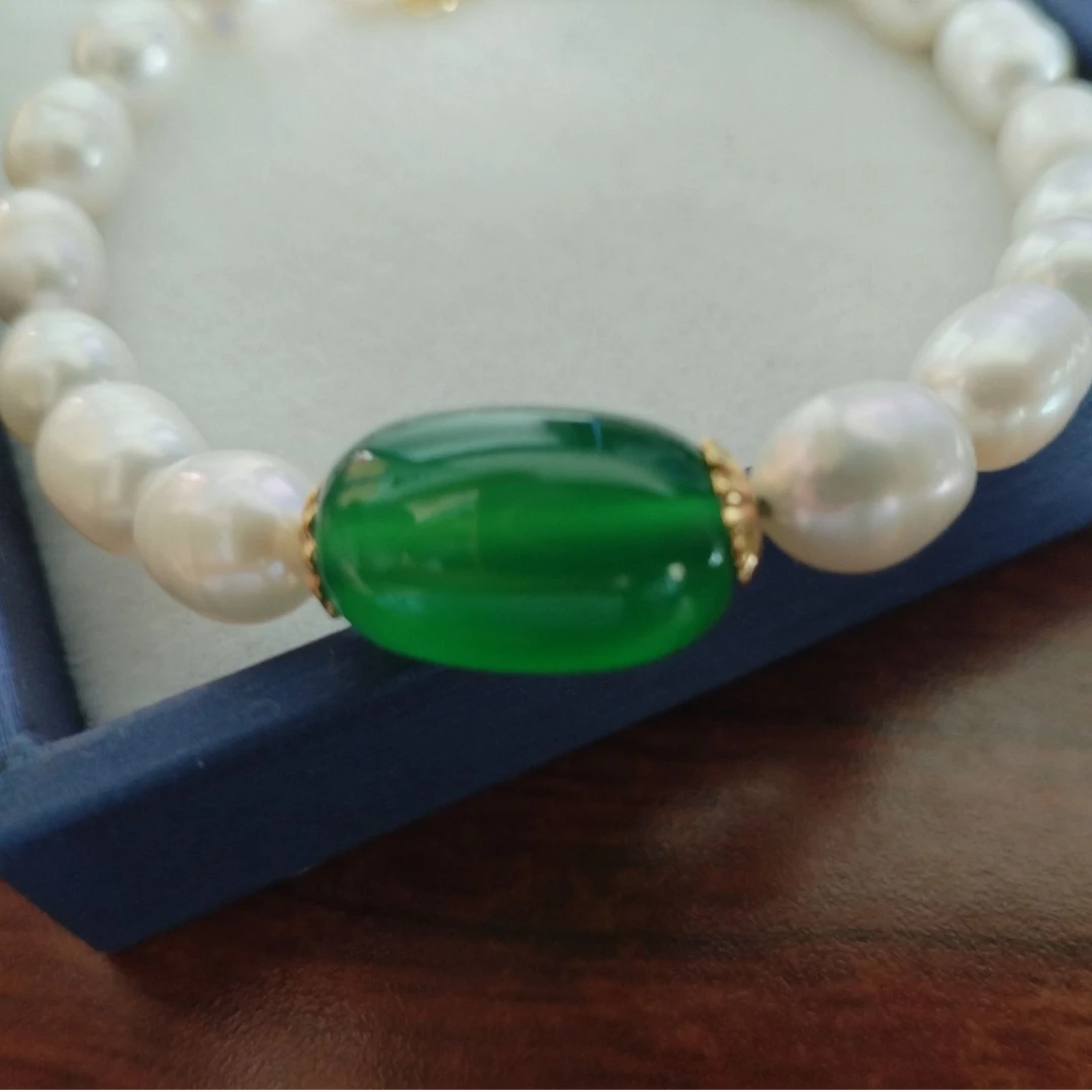 2025新款女士手部创意饰品