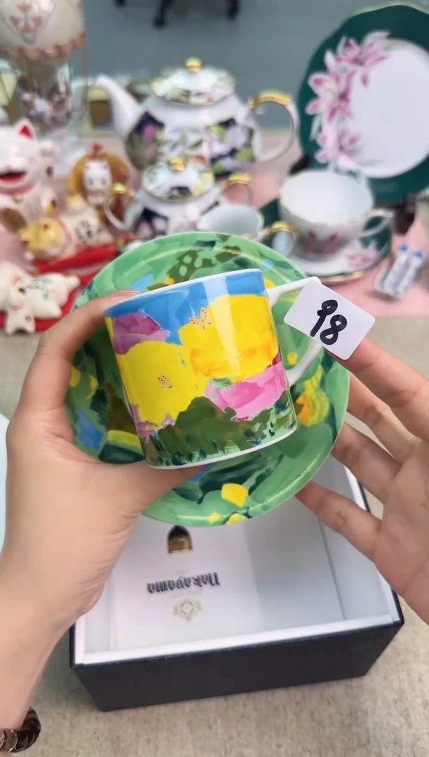 瓷片泡泡家的瓷器真好看