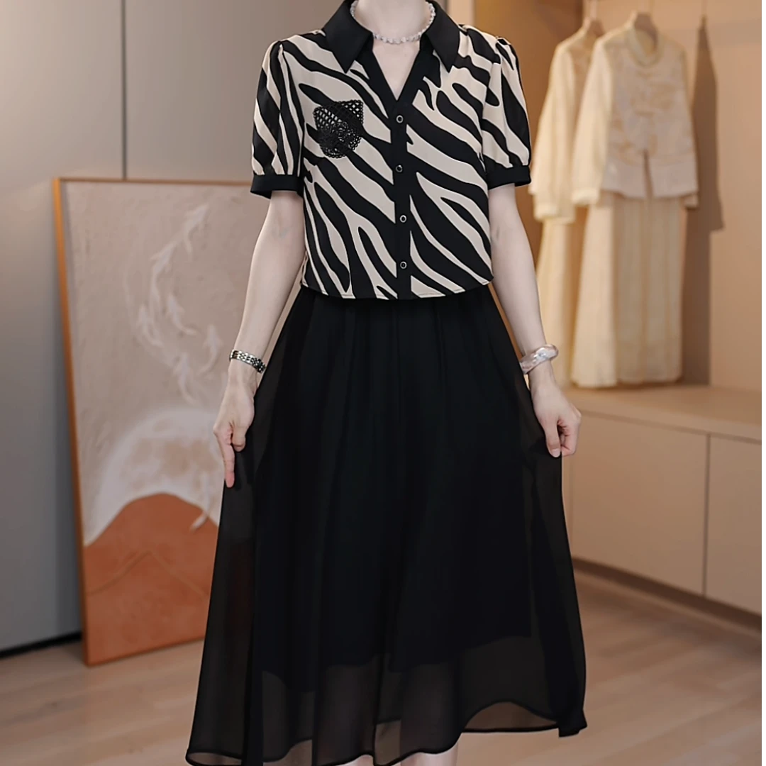 裙角秀/A218#2025夏季百搭遮肉减龄时尚气质妈妈装假两件连衣裙