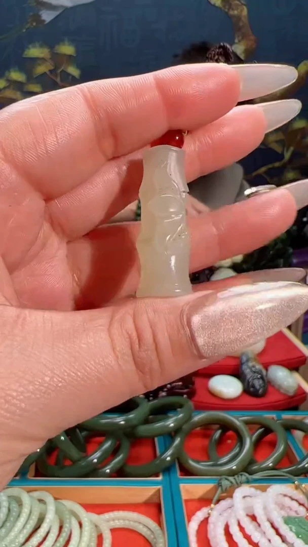 【闪购商品】和田玉吊坠未镶嵌1