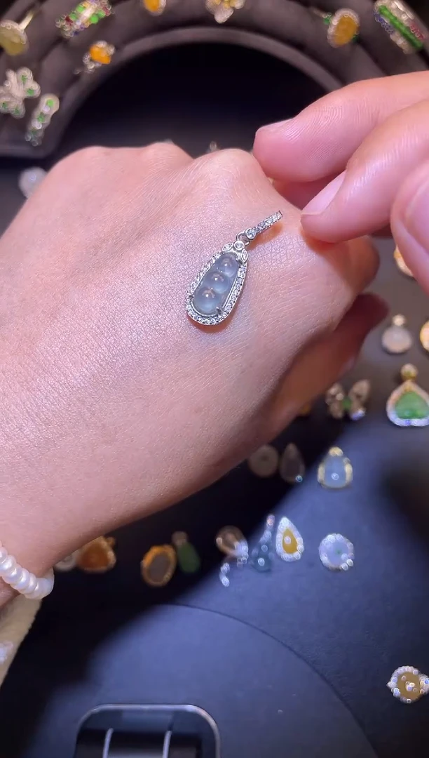 吊坠(不含链)银S925镶嵌翡翠1