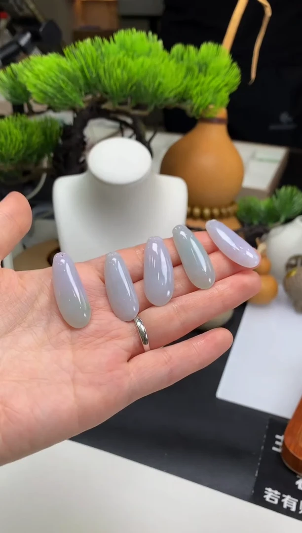 定制翡翠未镶嵌---23322多样性发其一