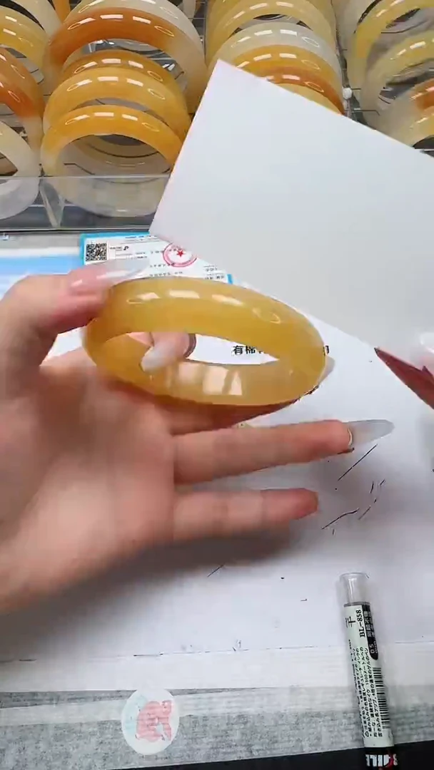 未镶嵌手镯石英质玉154