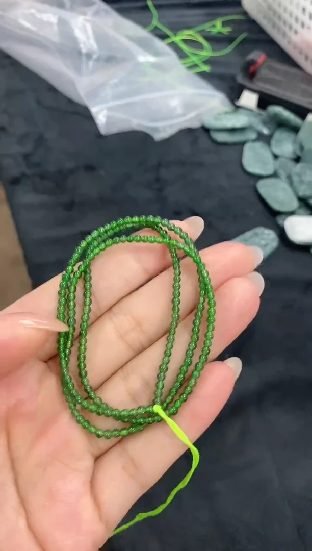 项链未镶嵌翡翠劳****姨天然翡翠珠链