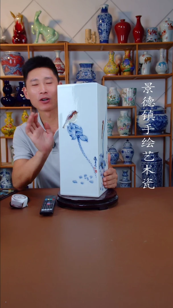 现代景德镇手工手绘陶瓷摆件36