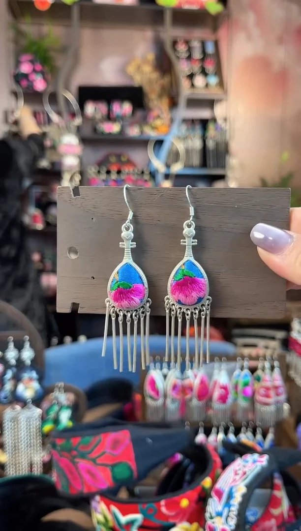 织绣民族风手工非遗老绣饰品43