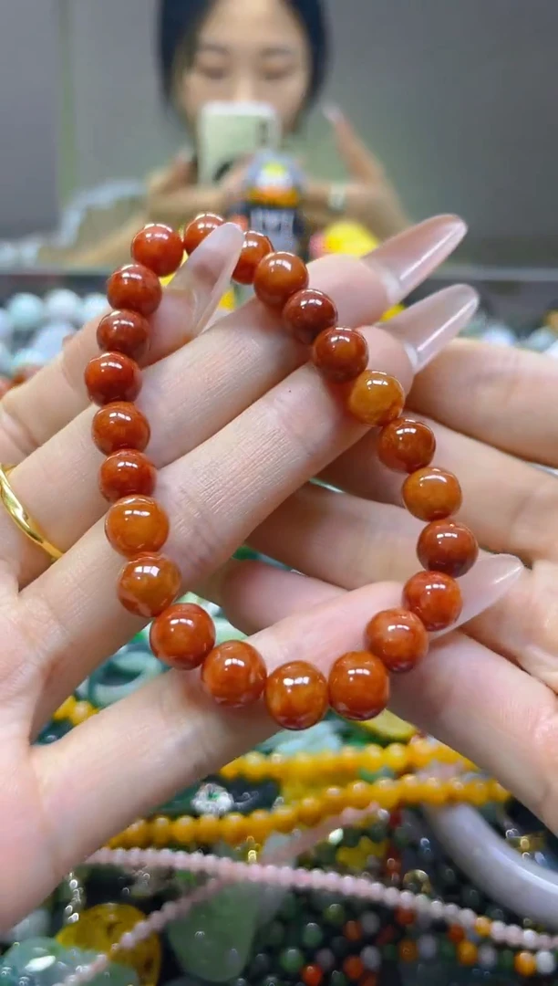 翡翠未镶嵌颈饰7MM/G/翡翠A货，一件也是批发价