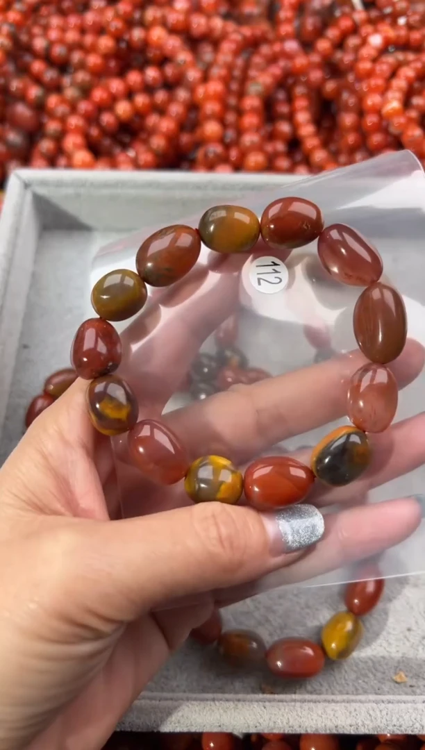 未镶嵌手串南红玛瑙12+