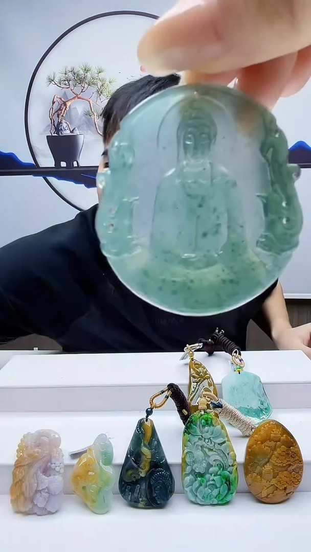 未镶嵌定制翡翠毛货挂件 多样性发其一20