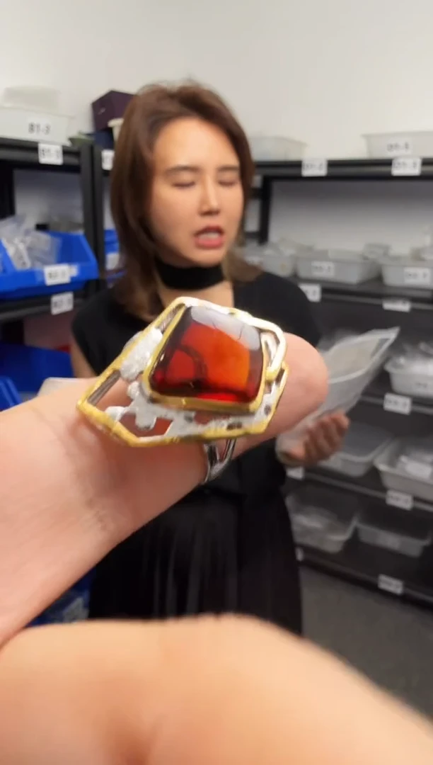 未镶嵌琥珀裸石616090607